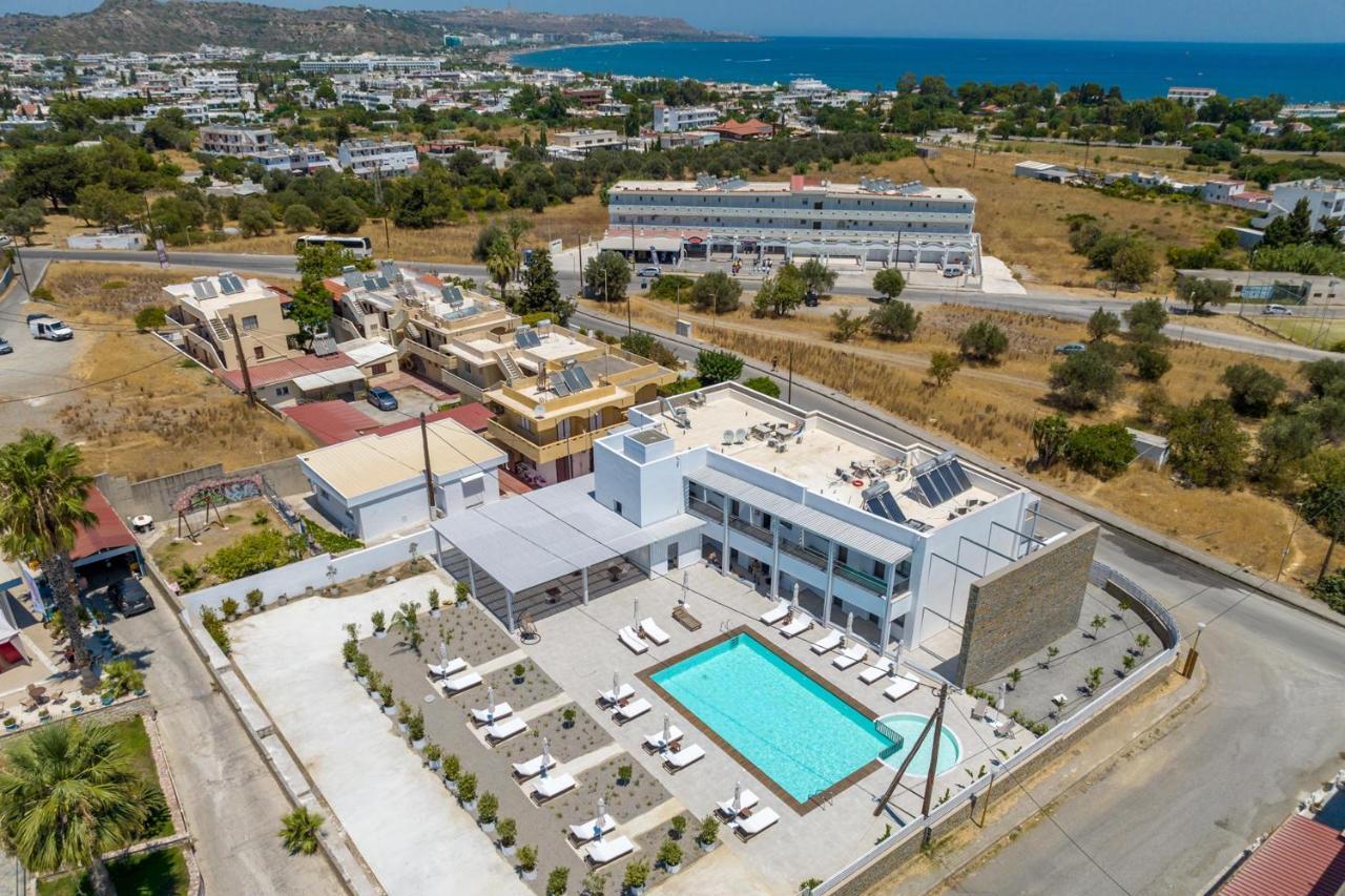 Kellys Luxury מלון דירות